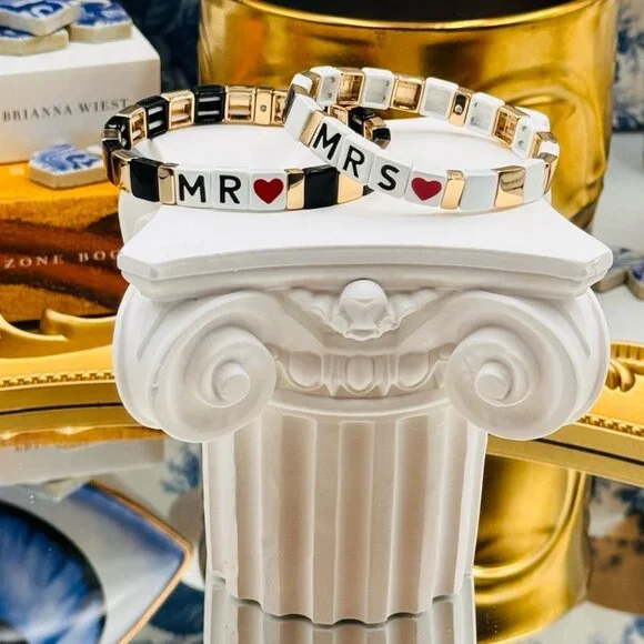 🆕 ROXANNE ASSOULIN 🧿 NWOT Mr & Mrs Set Of Two Enamel And Gold-Tone Bracelets - Picture 11 of 14